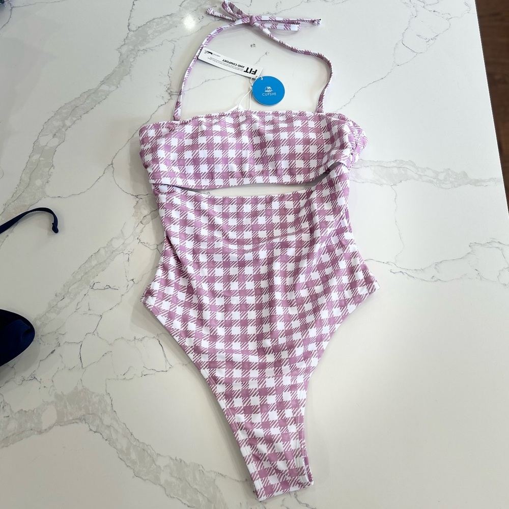 Cupshe Pink and White One Piece Halter Swimsuit